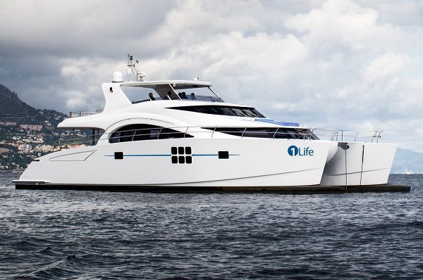 Sunreef Yachts livre la première unité du 70 Sunreef Power équipé d'IPS