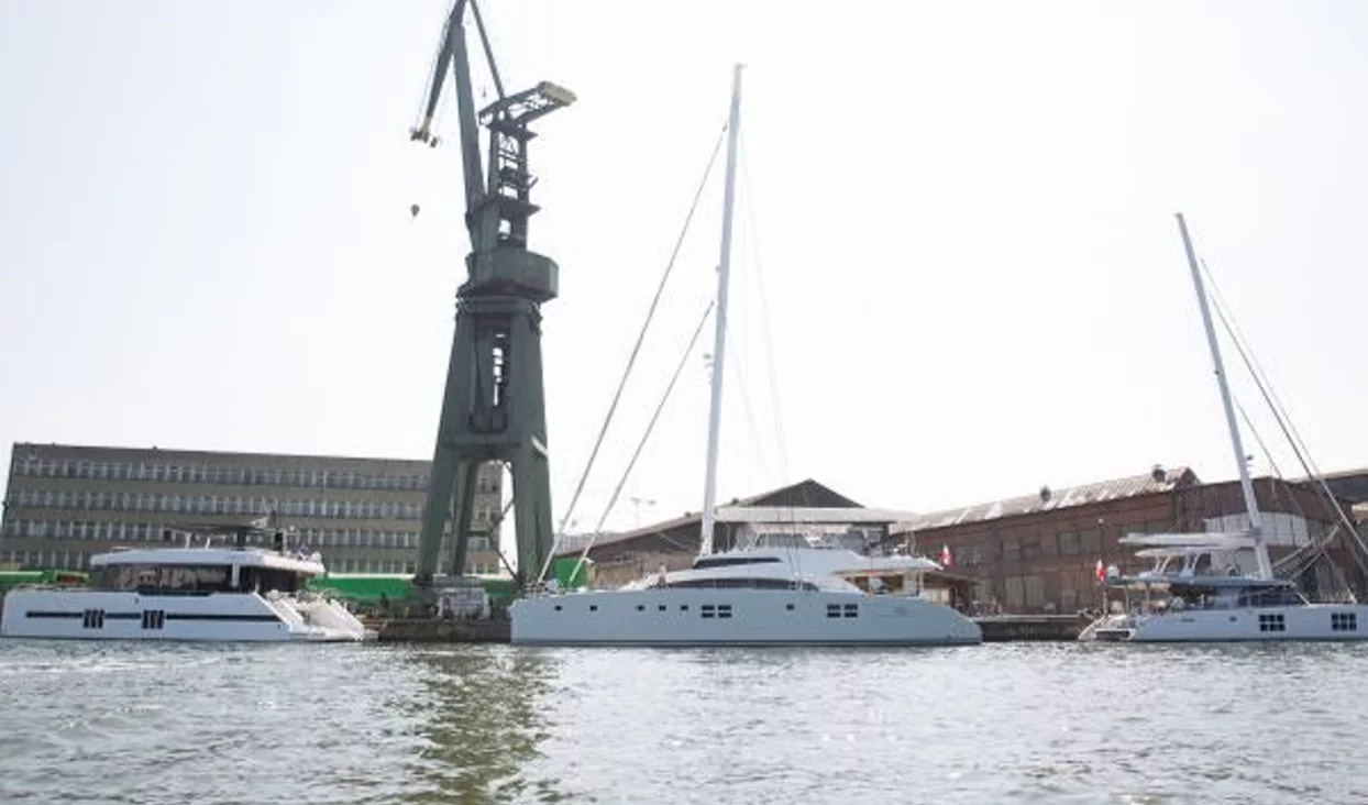 SUNREEF 88 DOUBLE DECK : THE AVANT-GARDE SAILING SUPERYACHT LAUNCHED