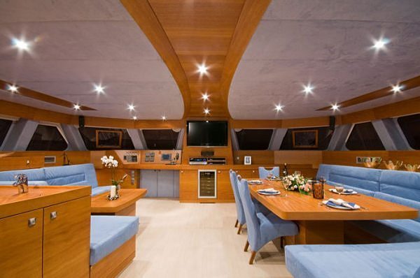 Sunreef Yachts на выставке чартерных яхт в Поросе