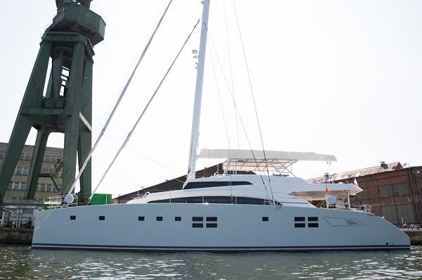 SUNREEF 88 DOUBLE DECK : THE AVANT-GARDE SAILING SUPERYACHT LAUNCHED