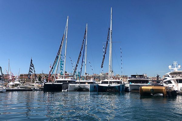 Cannes Yachting Festival 2018 Deux contrats signés et un trophée prestigieux  pour Sunreef Yachts