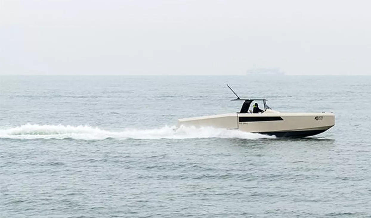 Sunreef Yachts Lance le 40 Open Sunreef Power