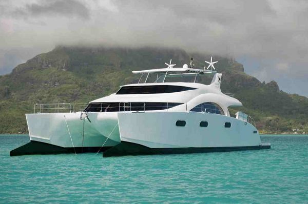 The expedition power cat Jambo has successfully arrived in French Polynesia