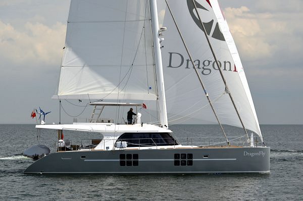 Sunreef Yachts lance Dragon Fly – catamaran à voiles de 58 pieds