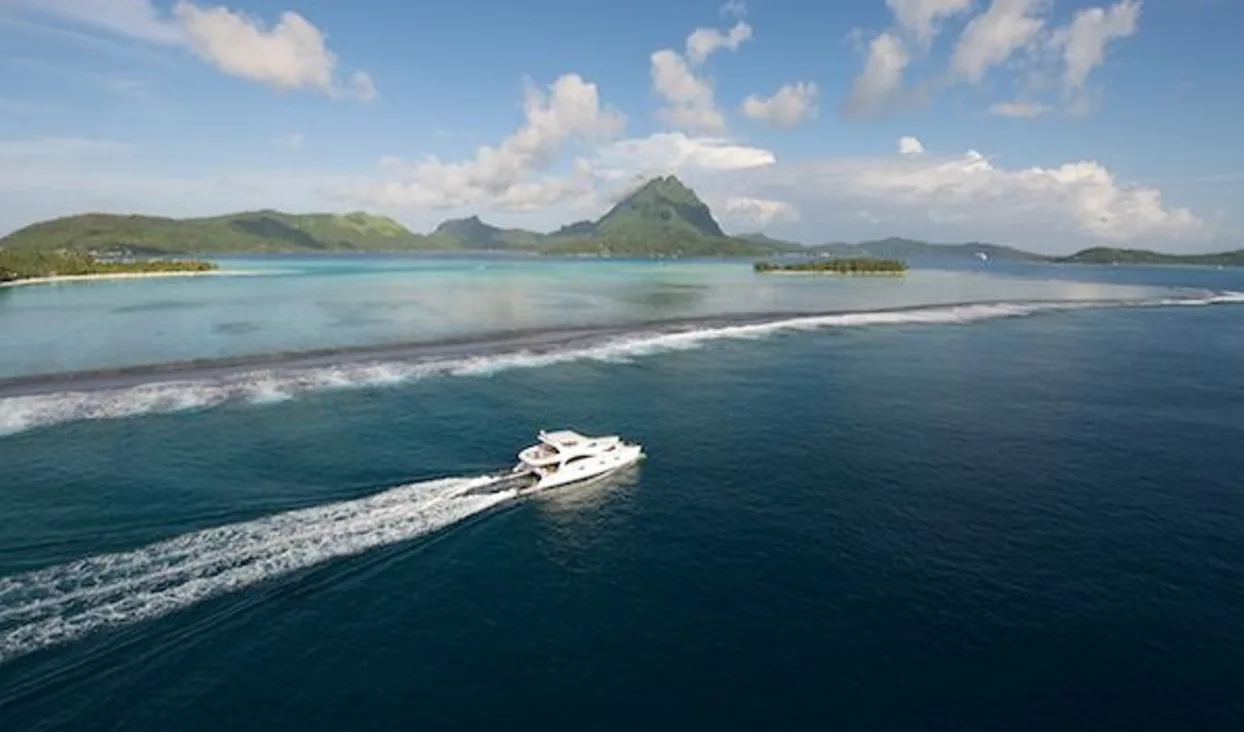 Le catamaran à moteur 70 SUNREEF POWER JAMBO bat des records de basse consommation !