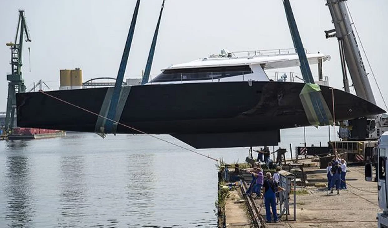 Pierwsza jednostka super jachtu Sunreef 80 CARBON LINE już zwodowana!