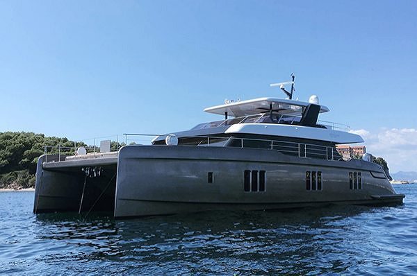 THE 80 SUNREEF POWER UNVEILED AT THE CANNES YACHTING FESTIVAL 2019