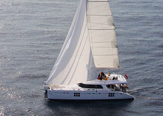 See our new Sunreef 70' sailing in Barcelona! 