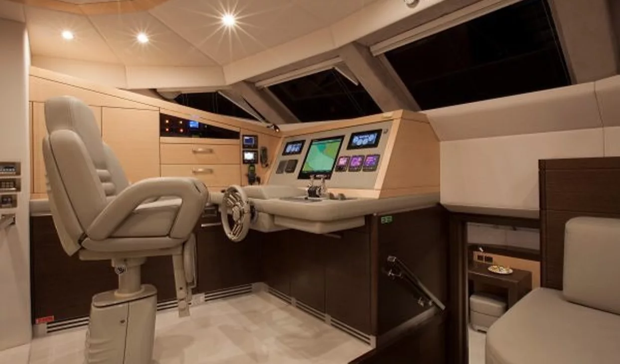  Sunreef Yachts annonce la première du 60 Sunreef Power FOREVER au FLIBS 2013